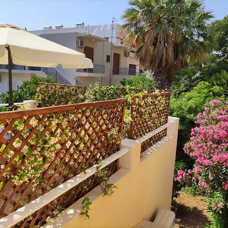 Italian Flair With A View Appartement