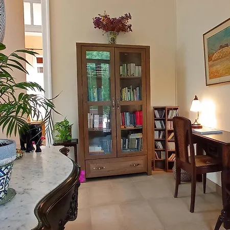 Appartement Italian Flair With A View *