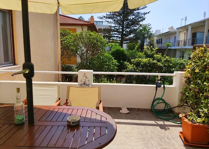 Italian Flair With A View Appartement